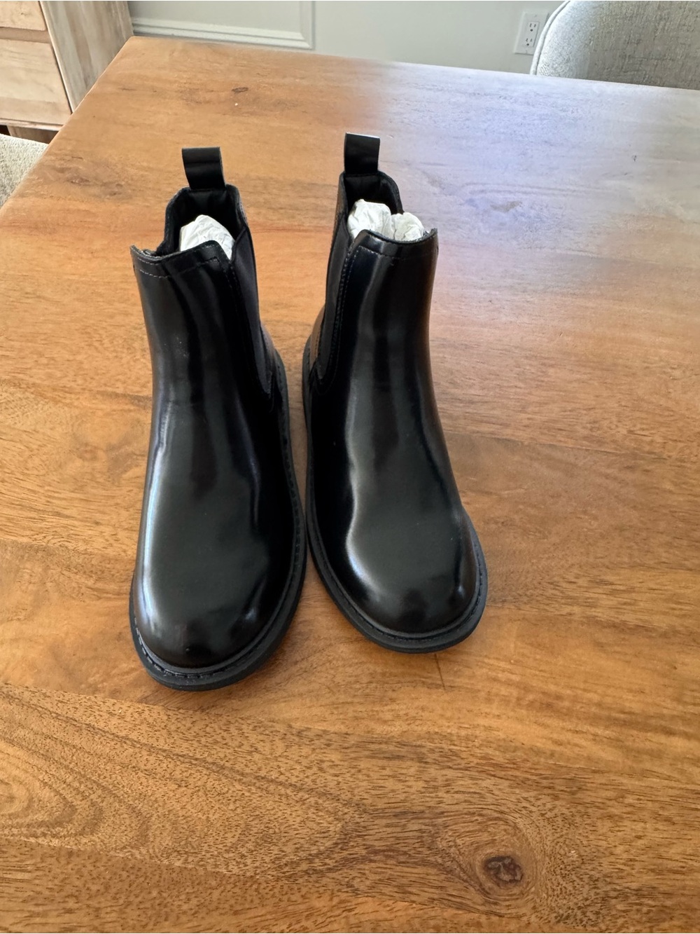 Dreampairs Kids Black Chelsea Boots - Classic Slip-On Style